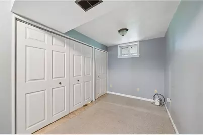 668 Carnival Dr, Pittsburgh, PA 15239 - Photo 27