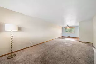 1343 Jonah Dr, Irwin, PA 15642 - Photo 11