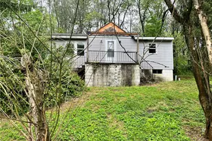2302 Hunter Rd, Hempfield Township, PA 15601 - Photo 1