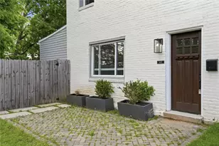5401 Camelia St, Pittsburgh, PA 15201 - Photo 3