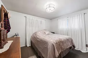 223 E Patty Ln, Monroeville, PA 15146 - Photo 13