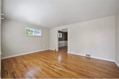540 Boggs Ave, Pittsburgh, PA 15211 - Photo 5