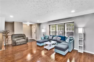1804 Michael Dr, Pittsburgh, PA 15227 - Photo 5
