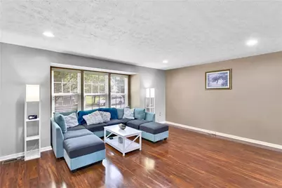 1804 Michael Dr, Pittsburgh, PA 15227 - Photo 7