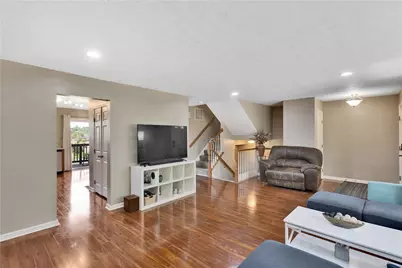 1804 Michael Dr, Pittsburgh, PA 15227 - Photo 9