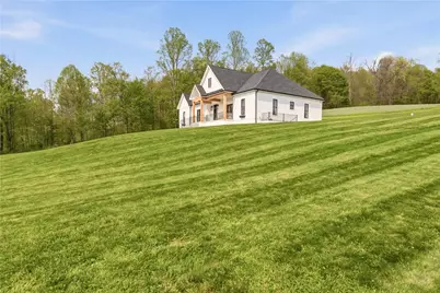 315 Stewarton Rd, Springfield Township, PA 15464 - Photo 3