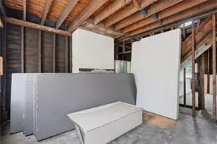 5405 Kent Wy, Pittsburgh, PA 15201 - Photo 5