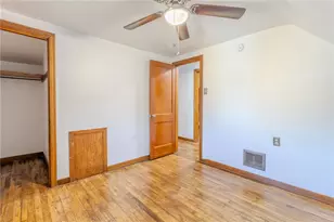 1832 Texas Ave, West Mifflin, PA 15122 - Photo 17