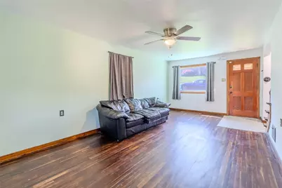 1832 Texas Avenue, West Mifflin, PA 15122 - Photo 13