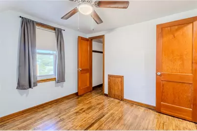1832 Texas, West Mifflin, PA 15122 - Photo 9