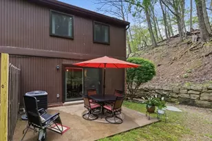 201 Woodbridge Dr, Ross Twp, PA 15237 - Photo 17
