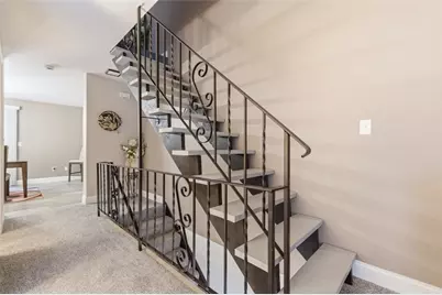 201 Woodbridge Dr, Ross Twp, PA 15237 - Photo 19