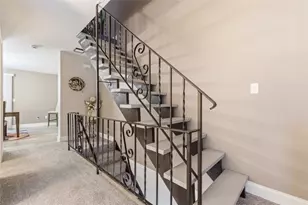 201 Woodbridge Dr, Ross Twp, PA 15237 - Photo 19