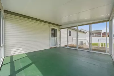 924 Rose Ave, New Castle, PA 16101 - Photo 11