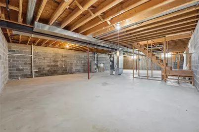 924 Rose Ave, New Castle, PA 16101 - Photo 19