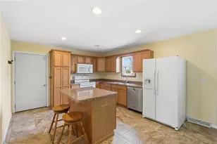 924 Rose Ave, New Castle, PA 16101 - Photo 7