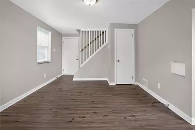 1406 Elmwood St, Port Vue, PA 15133 - Photo 9