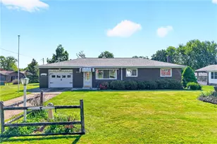 116 Crandon Cir, Brighton Township, PA 15009 - Photo 1
