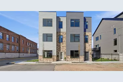 905 Rickenbach St, Pittsburgh, PA 15212 - Photo 1