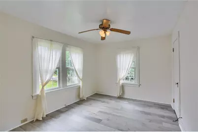 127 Montclair Ave, Pittsburgh, PA 15229 - Photo 13