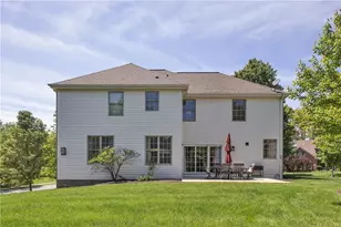 408 Honey Locust Dr, Cranberry Township, PA 16066 - Photo 3