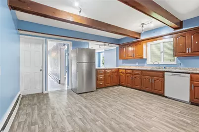 1110 Brackenridge Avenue, Brackenridge, PA 15014 - Photo 13