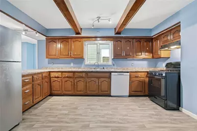 1110 Brackenridge Avenue, Brackenridge, PA 15014 - Photo 11