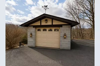 839 Larimer Ave, Wilkins Township, PA 15145 - Photo 25