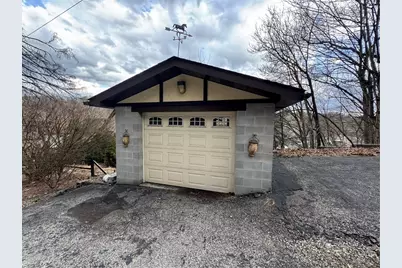 839 Larimer Ave, Wilkins Township, PA 15145 - Photo 13