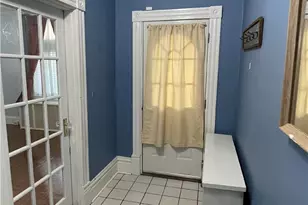 19 S 6th St, Duquesne, PA 15110 - Photo 11