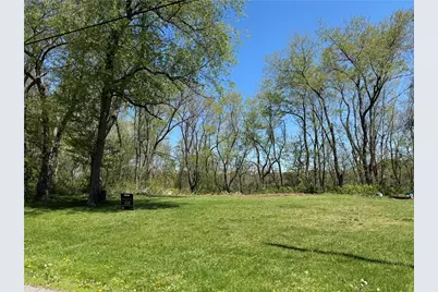 16 Walnut St, Smith Township, PA 15021 - Photo 7