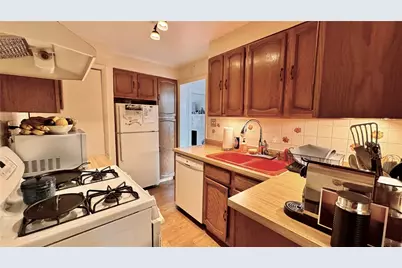 3619 Blvd Of The Allies, Pittsburgh, PA 15213 - Photo 19