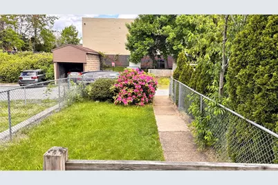 3619 Blvd Of The Allies, Pittsburgh, PA 15213 - Photo 37