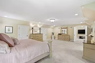 1040 Chanticleer Dr, Moon/Crescent Twp, PA 15046 - Photo 23