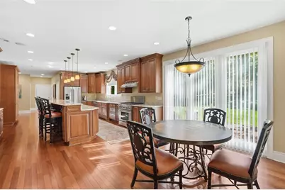1040 Chanticleer Dr, Moon/Crescent Twp, PA 15046 - Photo 15