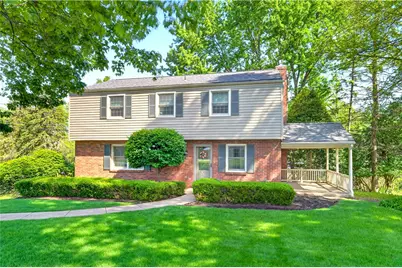 2545 Matterhorn Dr, Pittsburgh, PA 15090 - Photo 1