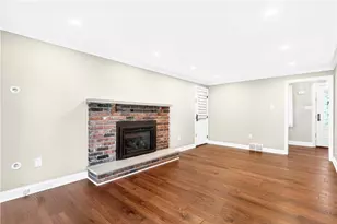 2545 Matterhorn Dr, Pittsburgh, PA 15090 - Photo 17