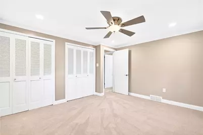 2545 Matterhorn Dr, Pittsburgh, PA 15090 - Photo 25
