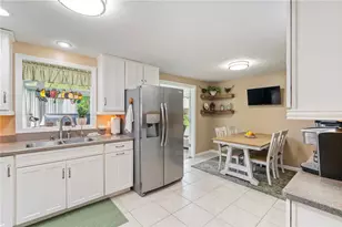 135 Fox Run Rd, Cranberry Township, PA 16066 - Photo 5