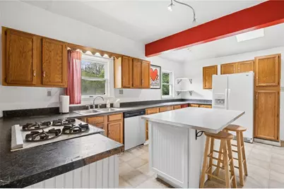 46 Elwyn Ave, Collier Township, PA 15106 - Photo 11
