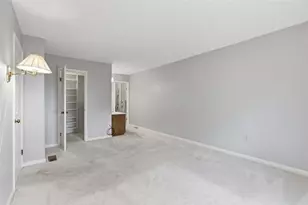 1113 Old Farm Rd, Cecil, PA 15055 - Photo 17