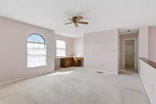 1113 Old Farm Rd, Cecil, PA 15055 - Photo 21