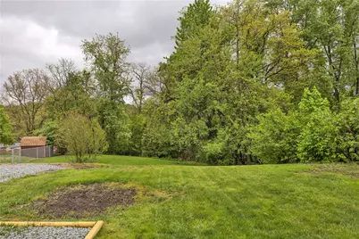 709 Providence Dr, Pittsburgh, PA 15239 - Photo 31