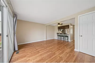 212 Shadowlawn Cir, Pittsburgh, PA 15236 - Photo 11