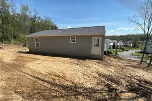 102 Cedar Alley, Cecil, PA 15350 - Photo 3