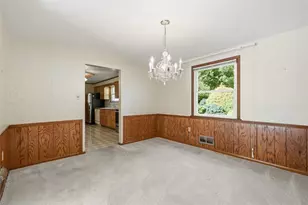 1548 Spreading Oak Dr, Scott Township, PA 15220 - Photo 13