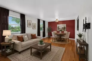 279 Woodridge Dr, Green Tree, PA 15106 - Photo 5