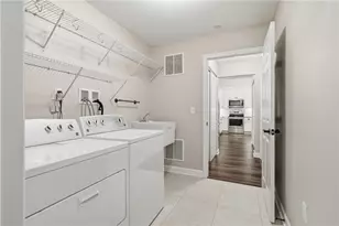 307 Spring Valley Dr, Jackson Township, PA 16063 - Photo 21