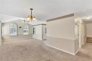 525 Kelly Blvd, Slippery Rock, PA 16057 - Photo 9
