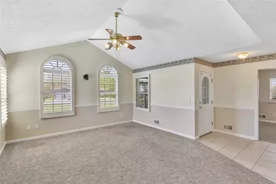 525 Kelly Blvd, Slippery Rock, PA 16057 - Photo 7